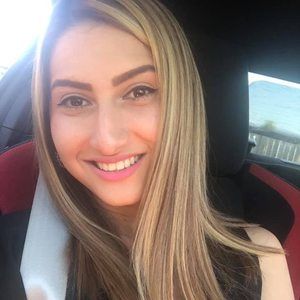 Meet your Posher, Ana